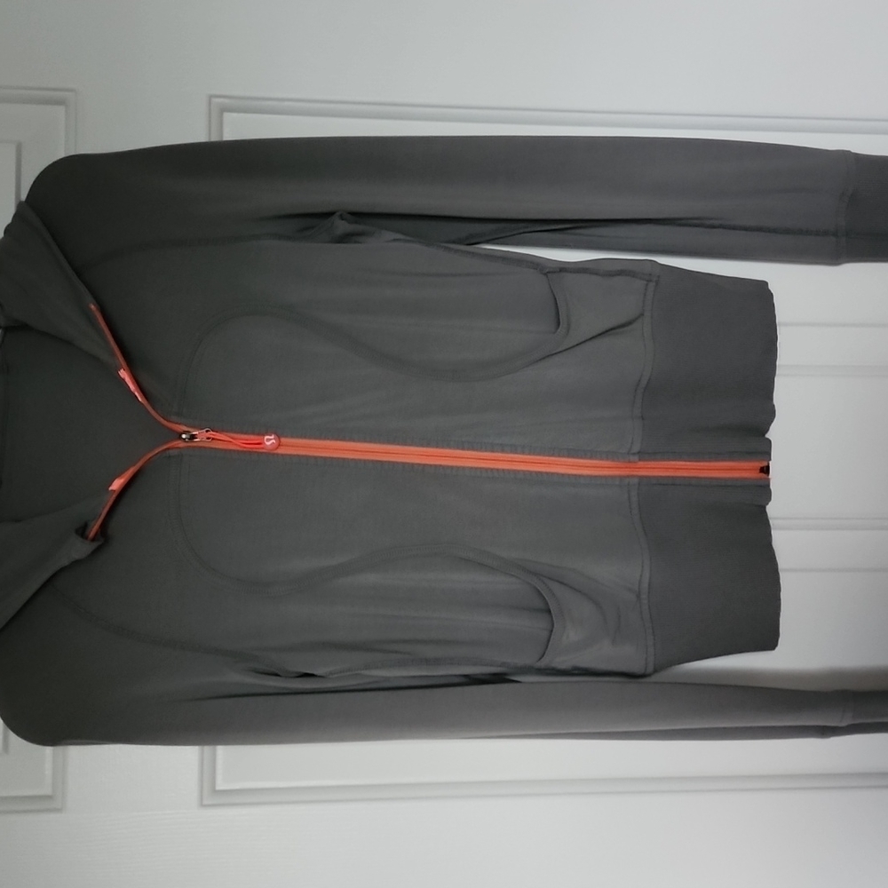 Lululemon sweater